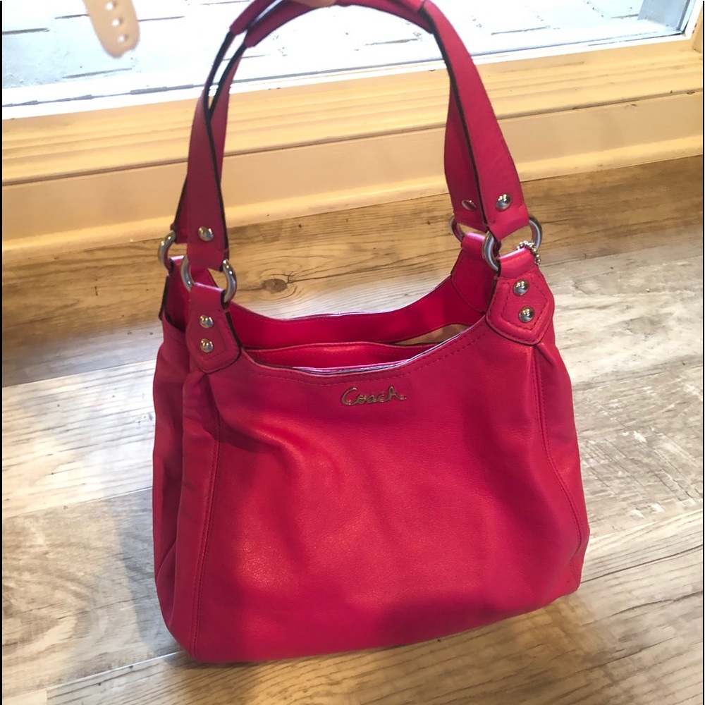 Coach pink purse 💗